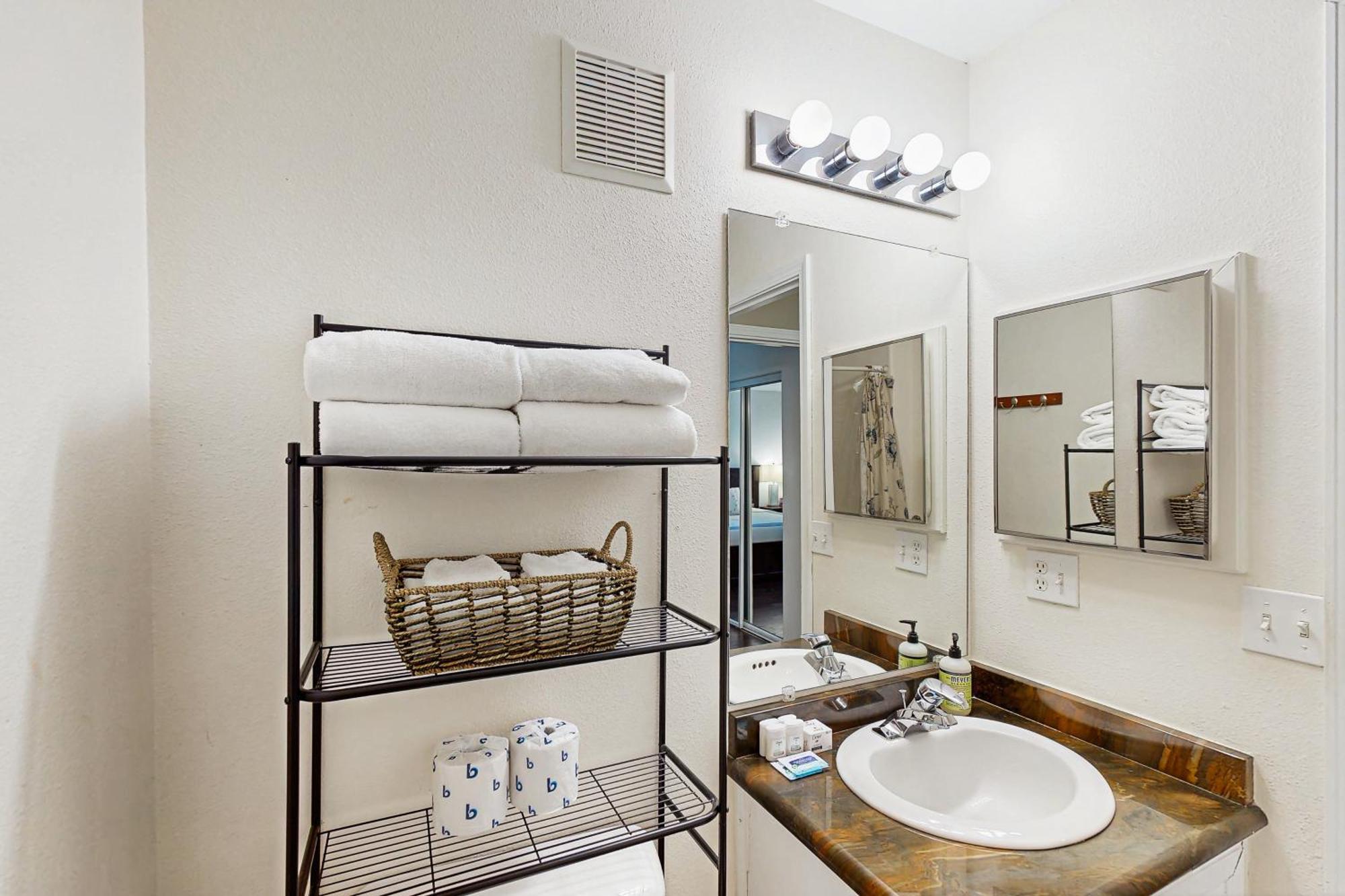 Apartamento Waters Edge Salishan Beach Habitación foto